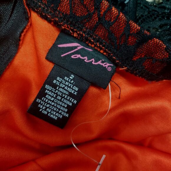 NWOT Torrid Red/Black Lace Bodycon Dress Sz. 2/18-20 Pinup/Sexy/Rockabilly/Goth - Picture 4 of 4